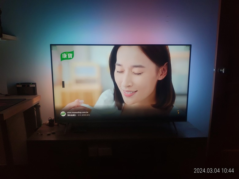 Ambilight (流光溢彩)初體驗（PHILIPS-55PUH8528）