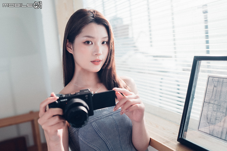 Canon R8 vs. Sony A7C2 正面對決｜入門全幅機之戰！