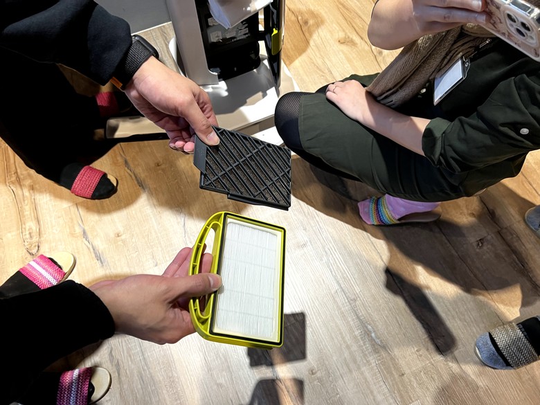 LG CordZero™清空塔 雙效合一 清潔與美觀兼具的好幫手!