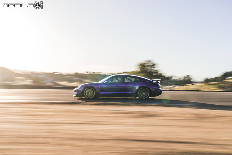 【國內售價公佈】破千匹、破千萬、2.2秒破百,Porsche Taycan Turbo GT正式發表!