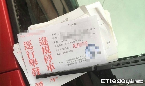女駕駛被取締暴走「1槓3警」違停罰單慘變拘役50日