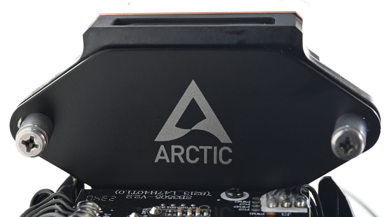 ARCTIC Liquid Freezer III 420 A-RGB一體式水冷散熱器開箱