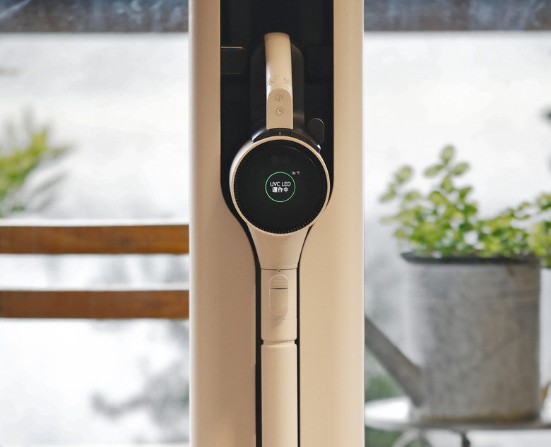 【實機上手】LG CordZero All-in-One Tower Combi 清空塔!雙機連動、自動除塵、更有效率!