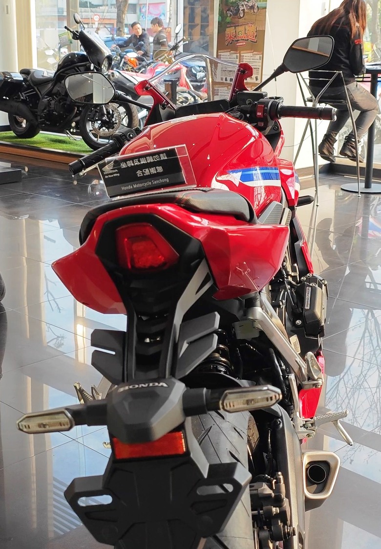 2024 CBR650R/CB650R新舊款比較