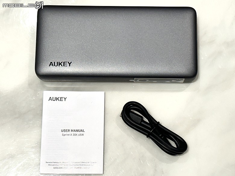 [束褲開箱] AUKEY Omnia II 第二代氮化鎵系列充電器、行動電源