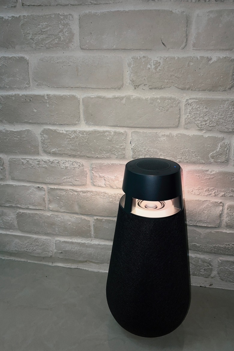 有音質又有顏質的LG XBOOM 360全景聲藍牙音響開箱