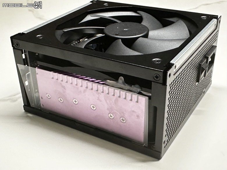 酷碼科技 GX III 1050 GOLD ATX 3.0電源