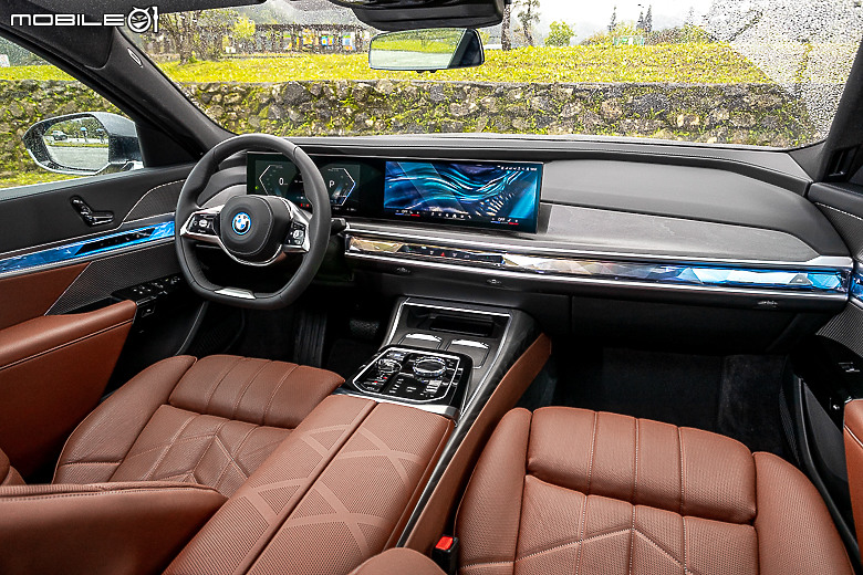 BMW i7 eDrive50 試駕|讓層峰買家想來電的尊榮旗艦