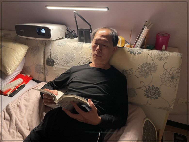 無線檯燈推薦|LED 蓄電式檯燈鋼琴燈PL-550|abee快譯通