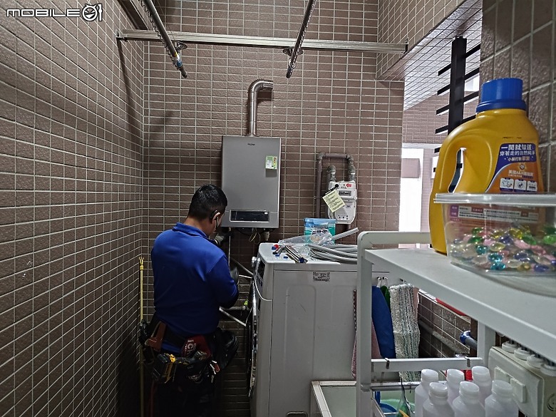 點我看大圖 【開箱】高CP值的海爾恆溫強制排氣熱水器 DC5