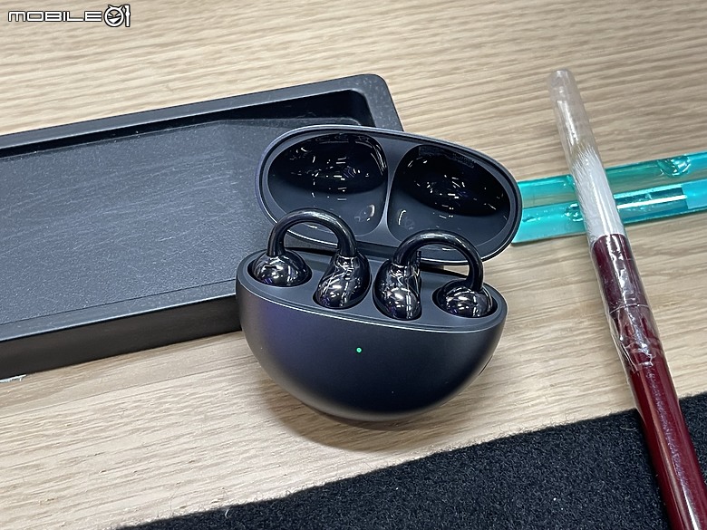 點我看大圖 HUAWEI FreeClip 心得分享_原來這就是開放式耳機,沒戴過還真不知道
