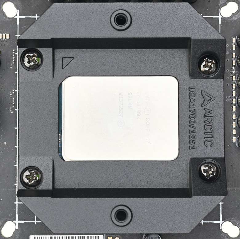 點我看大圖 ARCTIC Liquid Freezer III 420 A-RGB一體式水冷散熱器開箱
