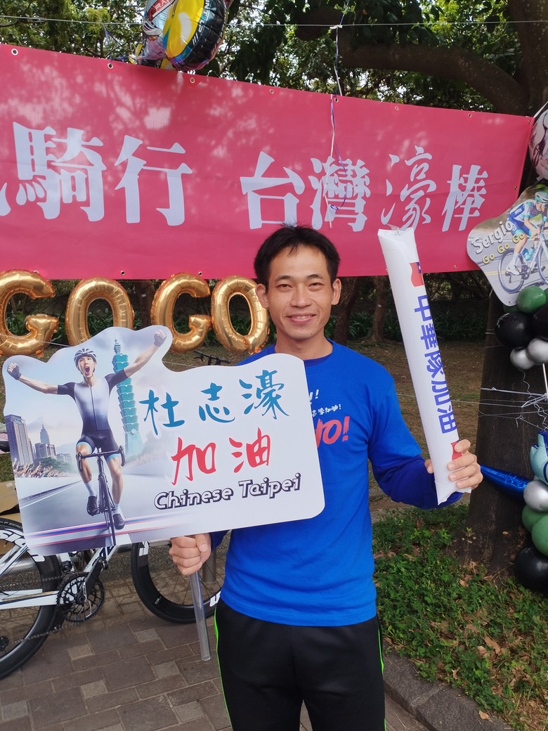 點我看大圖 謝謝大家幫我找回單車,當我人生不如意,靠單車翻轉台灣阿甘正傳學習阿甘精神,也感謝台灣媒體幫我採訪感動故事