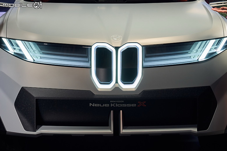 BMW 「Neue Klasse X」 全球首發直擊|滿滿黑科技的全新世代純電 SAV,2025年即將問世!
