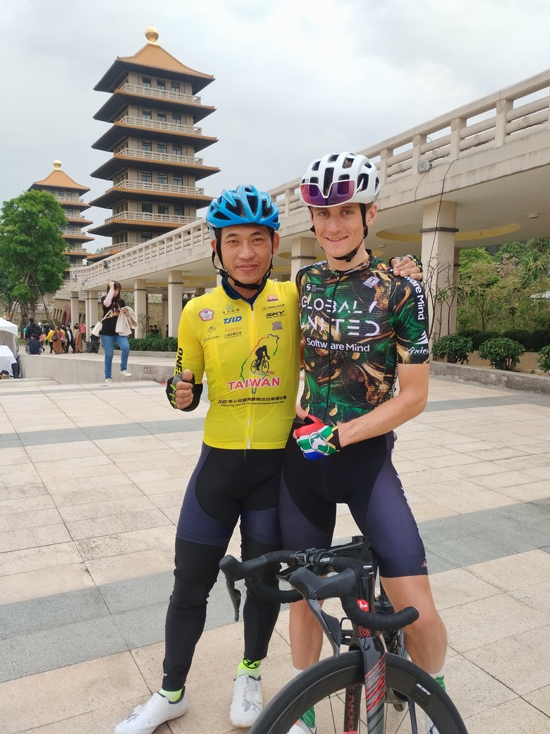 點我看大圖 謝謝大家幫我找回單車,當我人生不如意,靠單車翻轉台灣阿甘正傳學習阿甘精神,也感謝台灣媒體幫我採訪感動故事