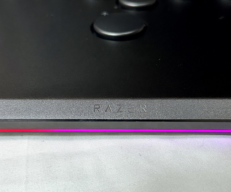 Razer Kitsune - 超纖薄、超精準、快速出招,讓您成為格鬥高手
