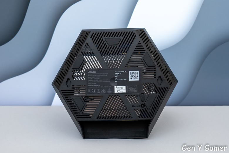 「Spike planted！」ASUS RT-AXE7800 三頻 WiFi 6E 路由器