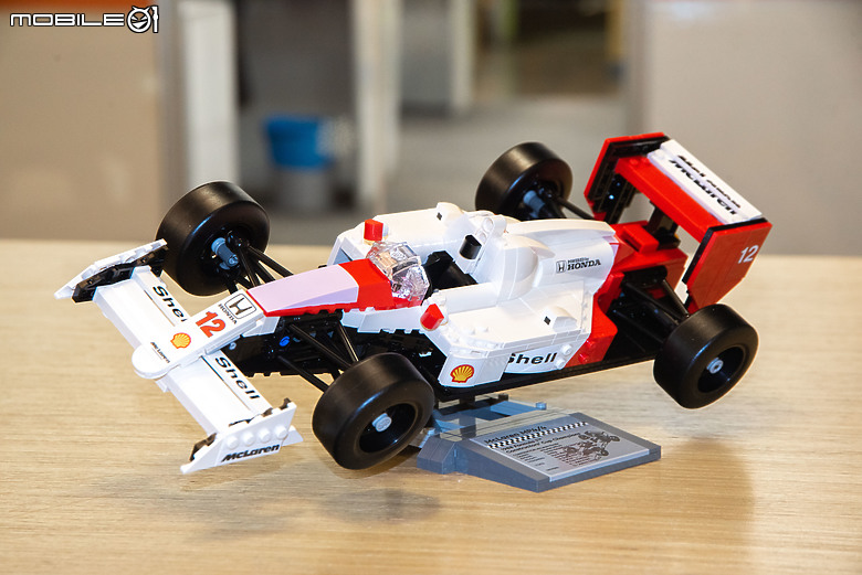 【開箱】LEGO 樂高三款 F1 賽車作品實拍：10330 McLaren MP4/4、42165/42171賓士W14 E Performance！