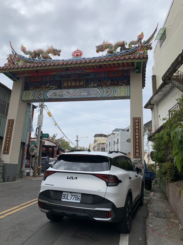 對韓國車真的很大的改觀,進步神速….Sportage終於交車啦!