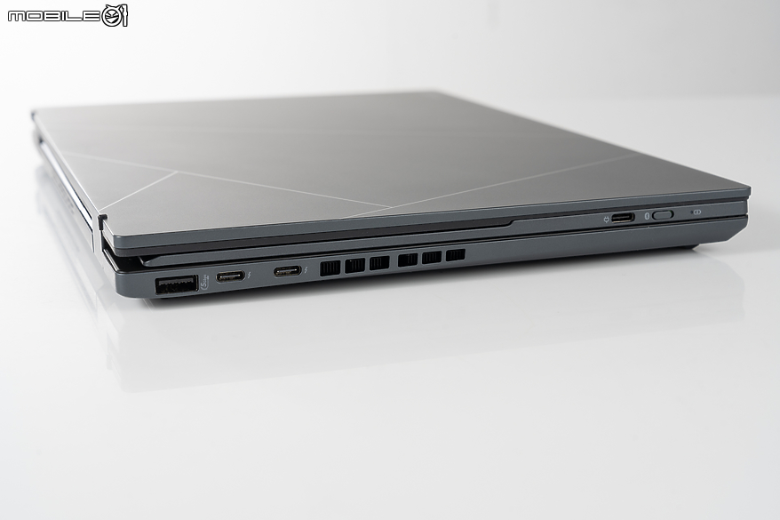 ASUS Zenbook DUO (2024) UX8406 測試報告｜保有最佳行動效能與續航的雙螢幕筆電