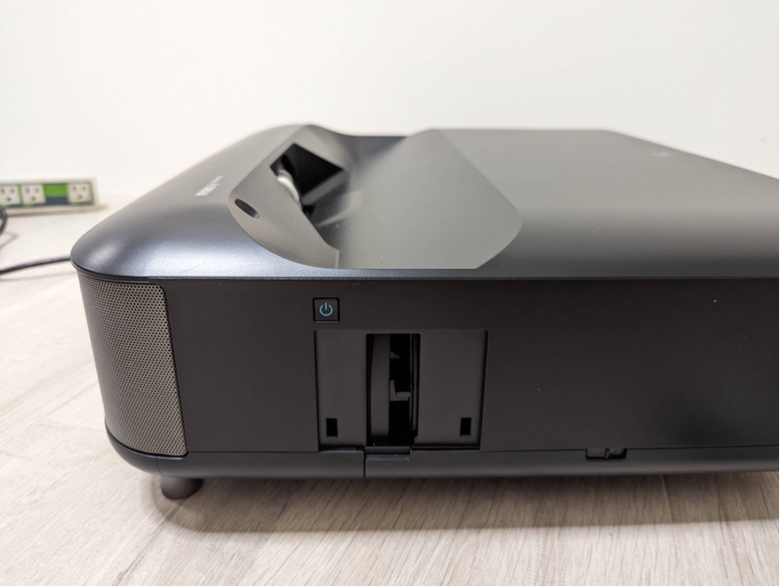 Epson EH-LS650 4K電玩雷射大電視－試機分享