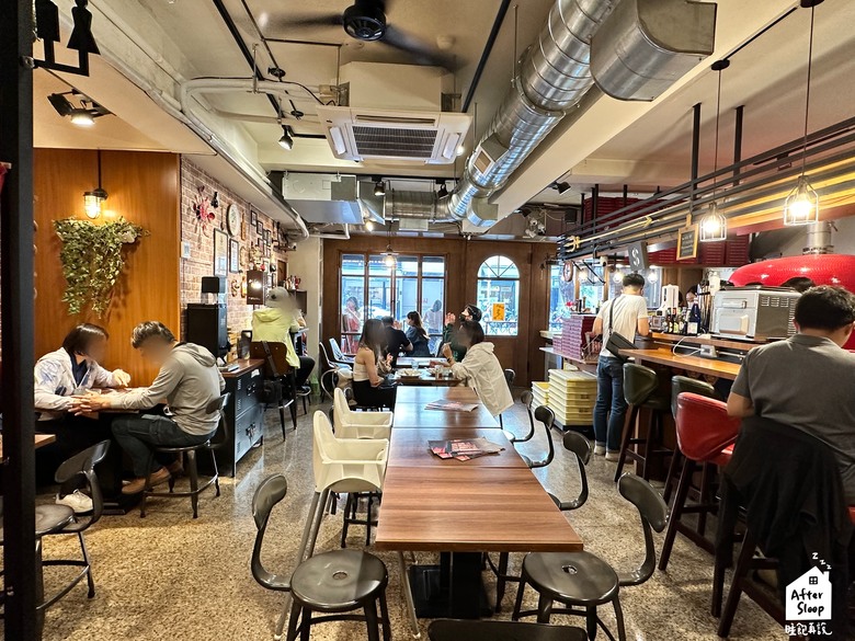 高雄左營｜波市多拿坡里披薩POSTO PIZZA NAPOLETANA＿手工現揉道地風味