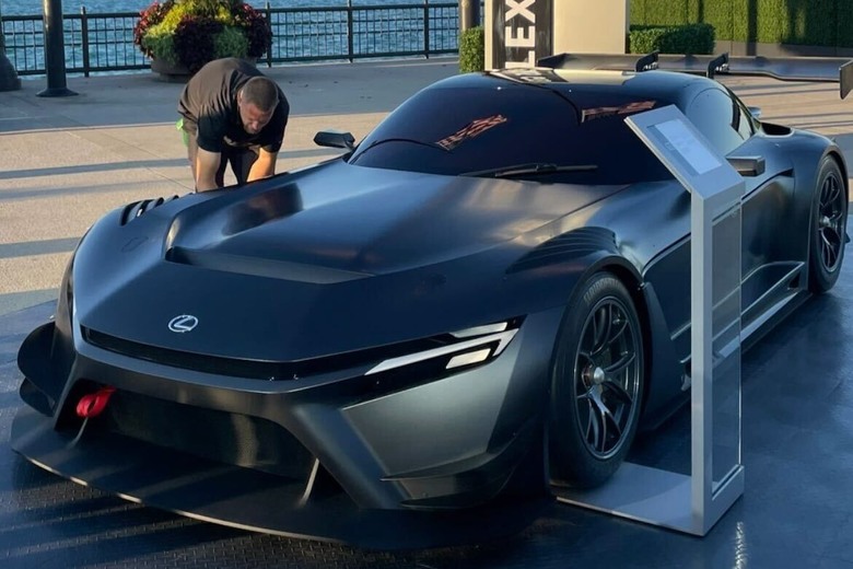 Lexus LFR：承繼LFA之次世代超跑