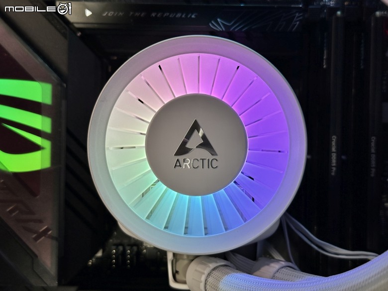 創新、顏值及功能兼具 Arctic Liquid Freezer III 一體式水冷