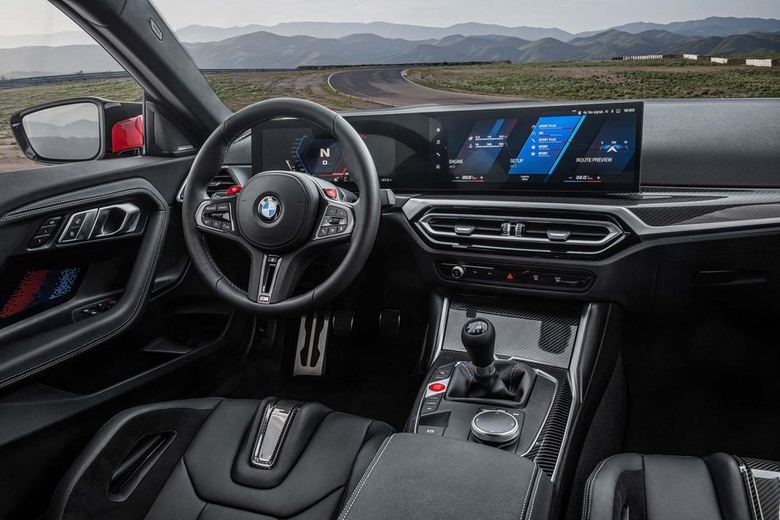 1.8噸重的閃電猛獸!BMW M2 G87山路試駕心得分享