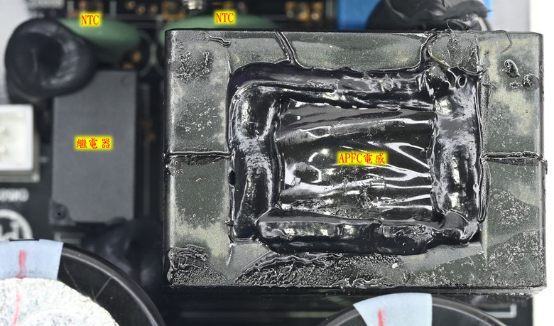 Cooler Master GX III 1250 GOLD ATX 3.0 1250W金牌全模組化電源開箱