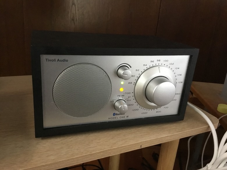 遲來的開箱 Tivoli Audio MODEL ONE BT