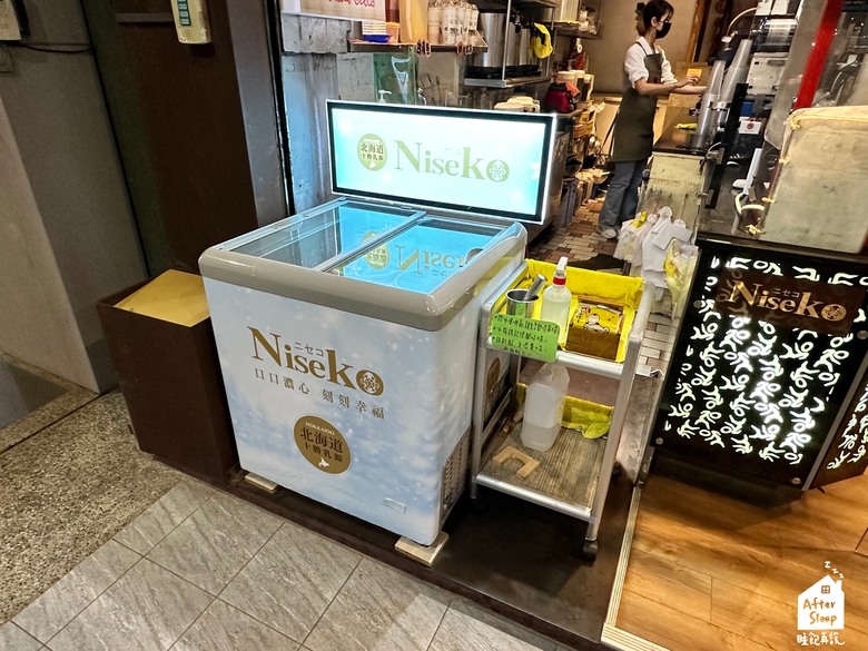 點我看大圖 高雄新興|麻吉咖啡 MACHI CAFE _新堀江商圈學生愛店
