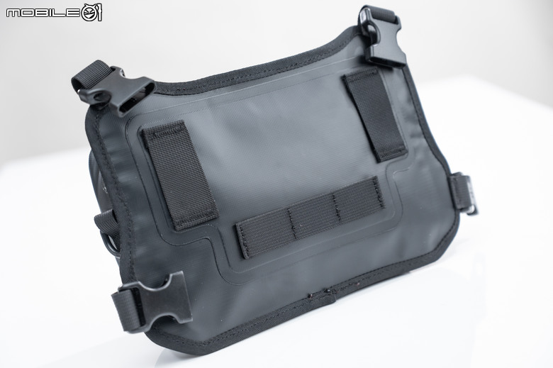 西班牙海外試駕裝備開箱｜想去日本騎車賞櫻？氣溫5~15度騎車裝備該怎麼挑？