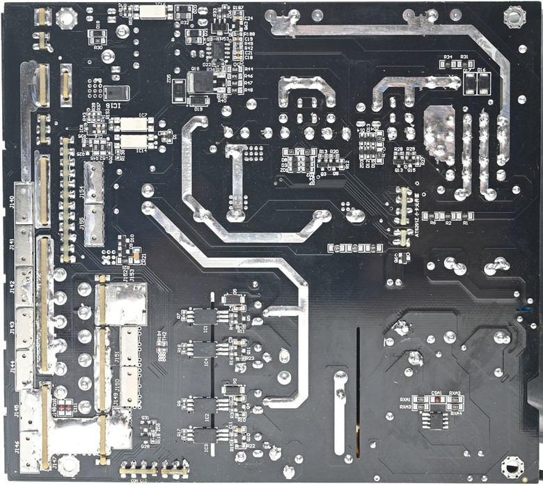 Apexgaming ODIN ATX 3.0 1650W白金全模組化電源開箱