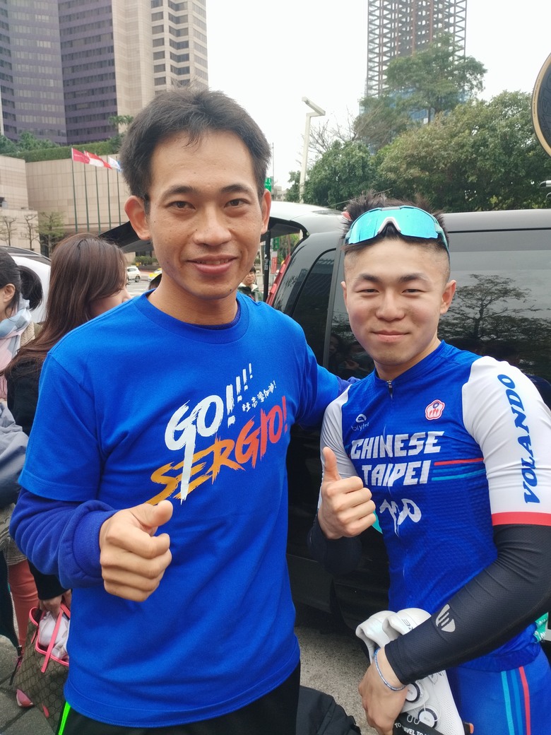 點我看大圖 謝謝大家幫我找回單車,當我人生不如意,靠單車翻轉台灣阿甘正傳學習阿甘精神,也感謝台灣媒體幫我採訪感動故事