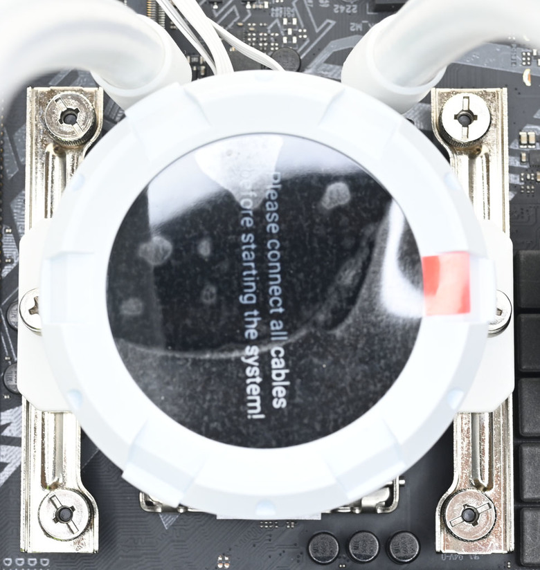 點我看大圖 ID-COOLING SL360 WHITE一體式水冷散熱器開箱
