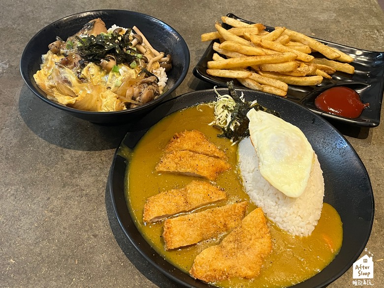 點我看大圖 高雄新興|麻吉咖啡 MACHI CAFE _新堀江商圈學生愛店