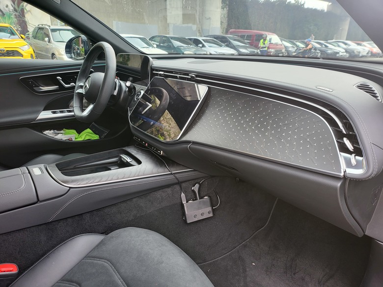 BENZ E300 AMG版(W214)實駕2個月心得分享