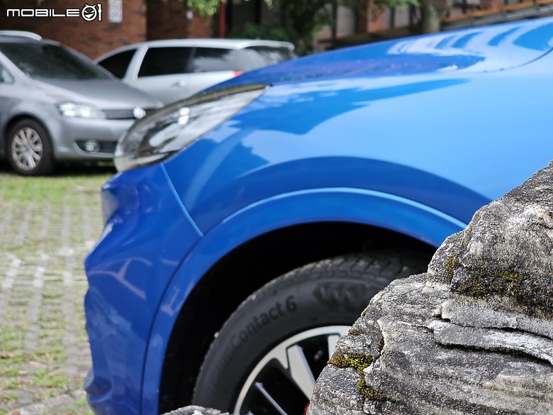愛不只是一個感覺，它還是一個決定，一個選擇，一個承諾 / Ford Kuga EcoBoost 180 ST-Line Sport