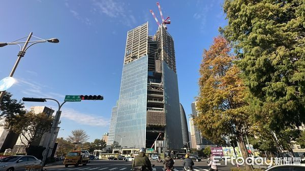 60米市政路,七期商業核心的新軸線