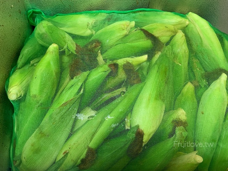 點我看大圖 限定醬烤筊白筍,脆甜可口,醬烤玉米很Q也很涮嘴