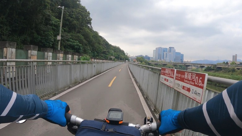 淡蘭單車之路｜宜蘭火車站→淡水捷運站｜舊草嶺+舊三貂嶺+猴硐+舊五堵 隧道群