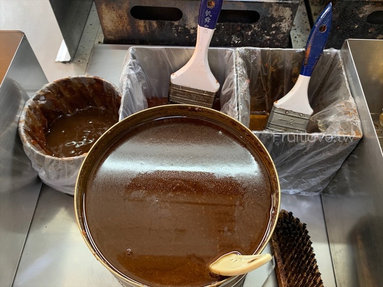 點我看大圖 限定醬烤筊白筍,脆甜可口,醬烤玉米很Q也很涮嘴