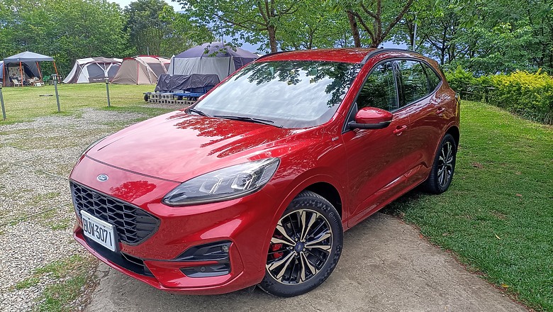 FORD KUGA 極致玩家 - 露營走跳試駕分享