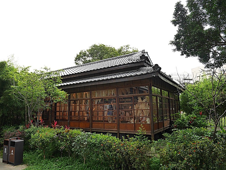 國家漫畫博物館籌備處【臺中刑務所演武場、典獄官舍、浴場、官舍群】 — 2024清明連假之臺中市區內一方綠意與懷舊日式宿舍散策