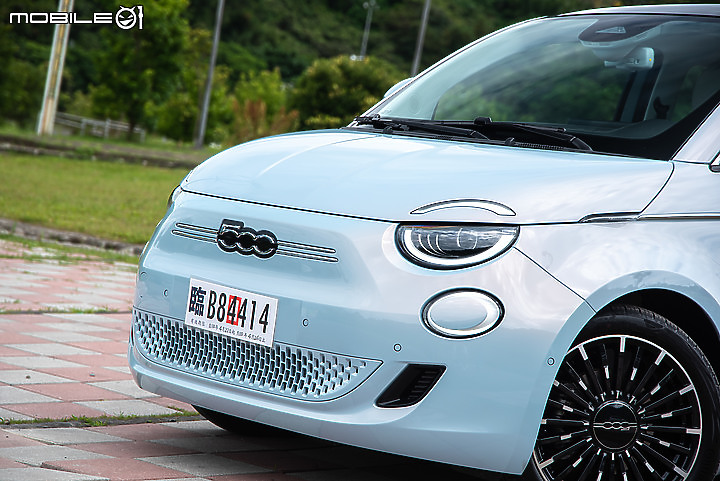 Abarth 500e Scorpionissima敞篷版國內首試|就是要與眾不同,壞起來卻更可愛!