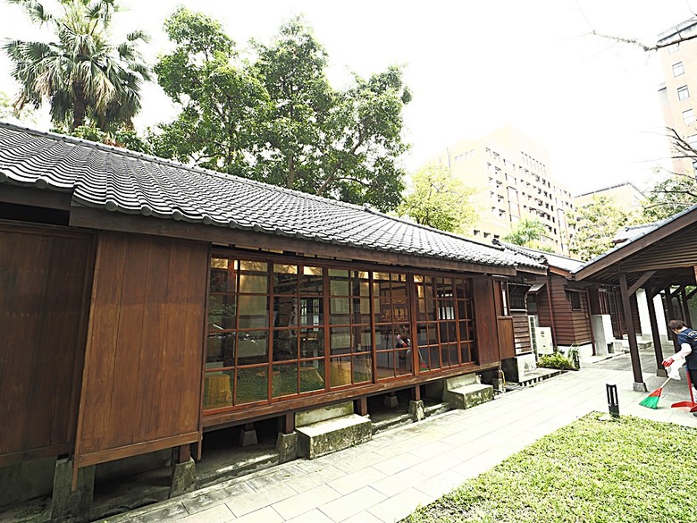 0km山物所、林業保育署保育小站【總督府山林課宿舍】|榕錦時光生活園區【原臺北刑務所官舍】 — 臺北城外日式宿舍建築逛到飽