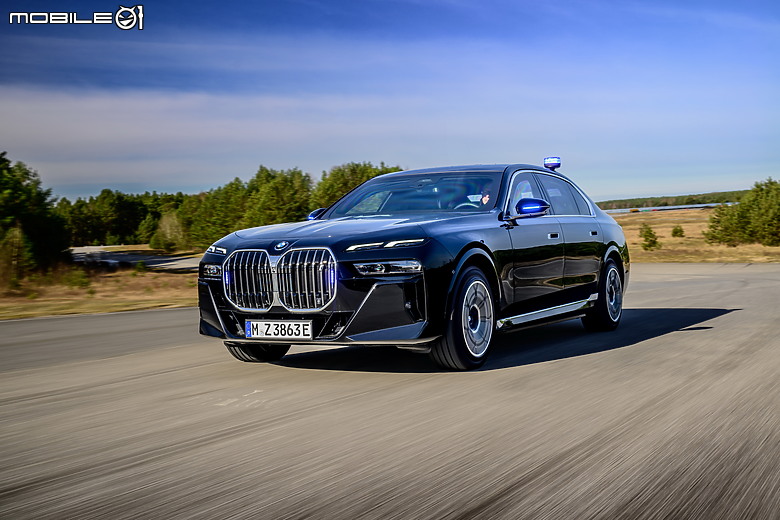 【海外新訊】BMW 揭露「Security Vehicle Training」訓練課程內容，確保「Protection」車型能發揮最大保護力！