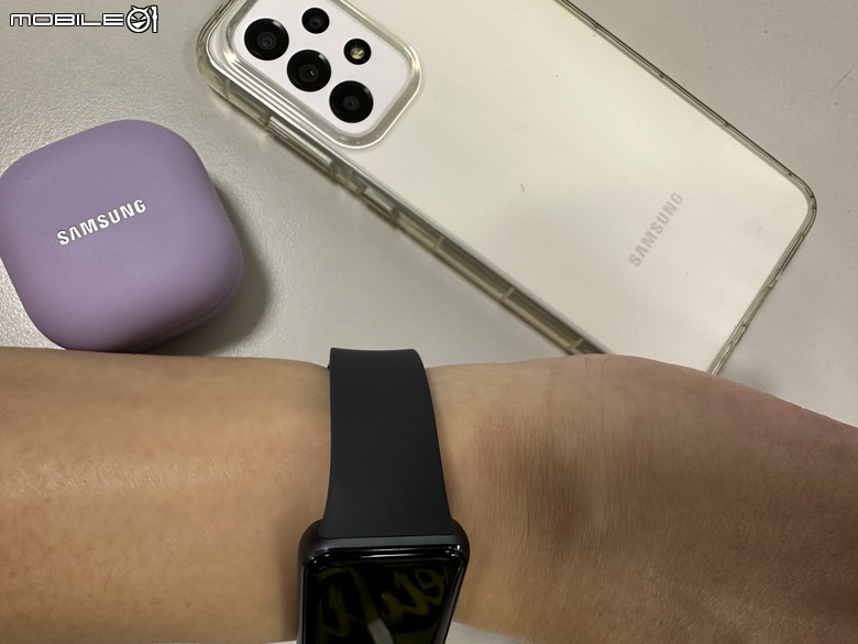 Samsung Galaxy Fit3 工作生活好夥伴，健康運動又兼顧時尚的智慧手環