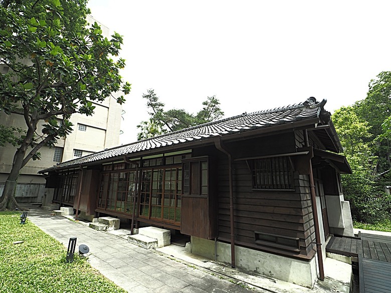 0km山物所、林業保育署保育小站【總督府山林課宿舍】|榕錦時光生活園區【原臺北刑務所官舍】 — 臺北城外日式宿舍建築逛到飽